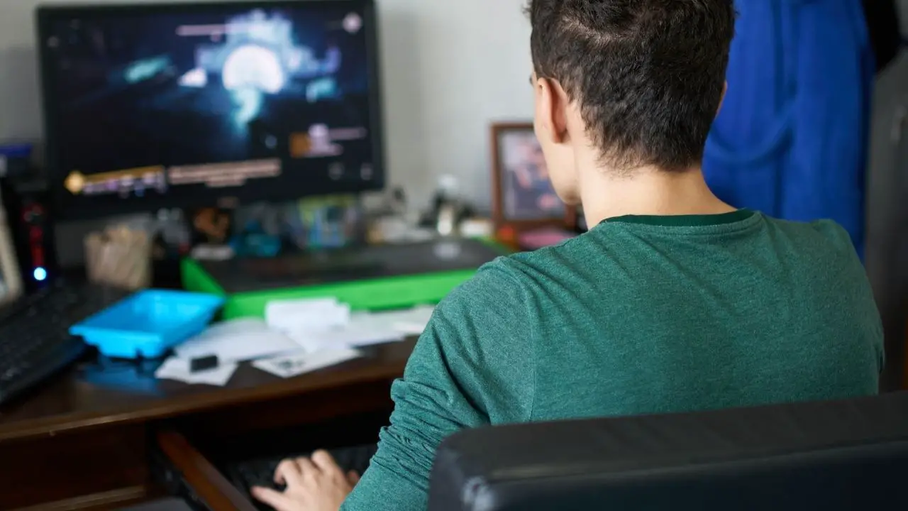 How to Keep Kids Safe While They Play Video Games